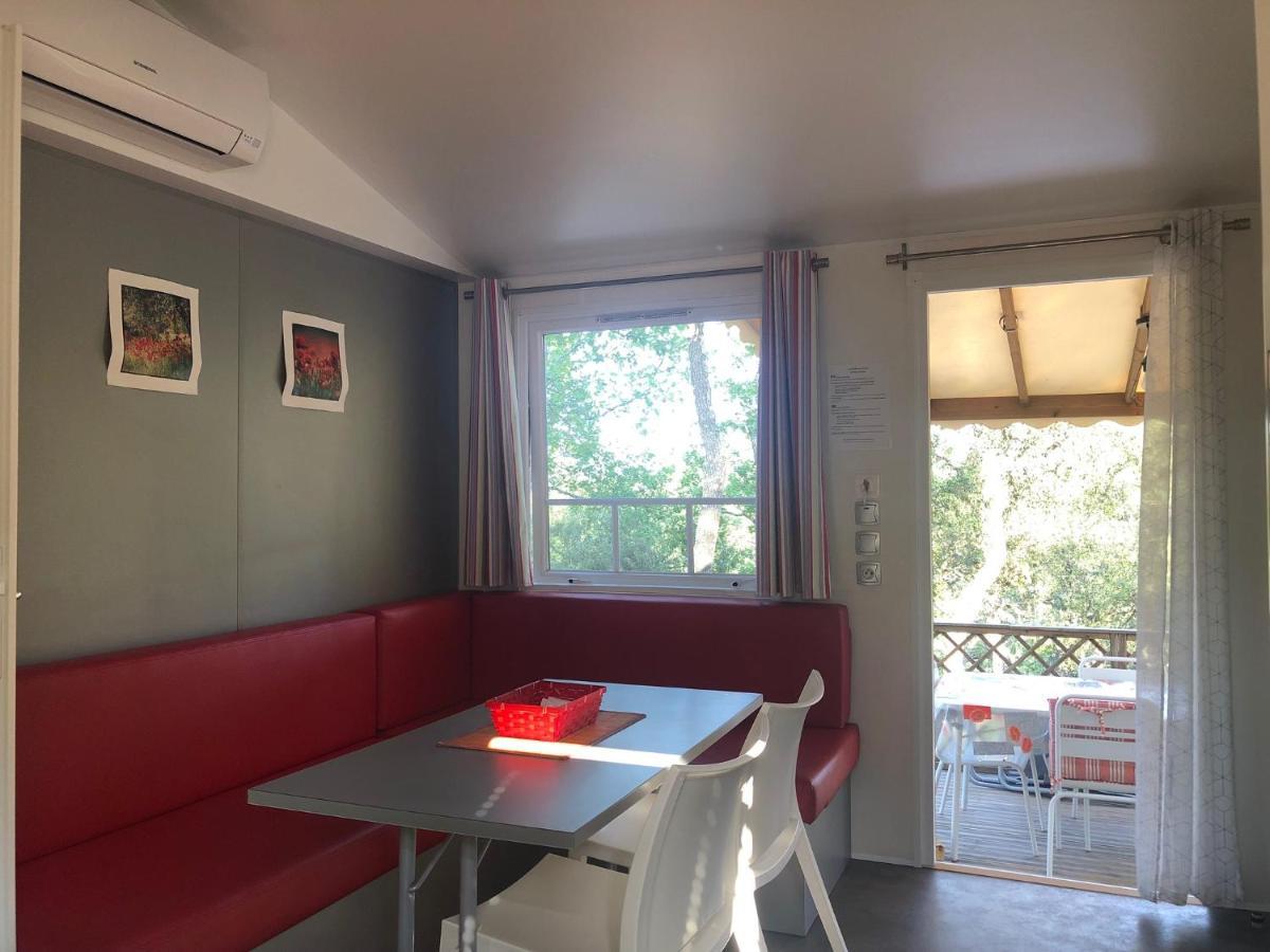 Camping De Parpaillon Roquebrune-sur Argens Exterior foto