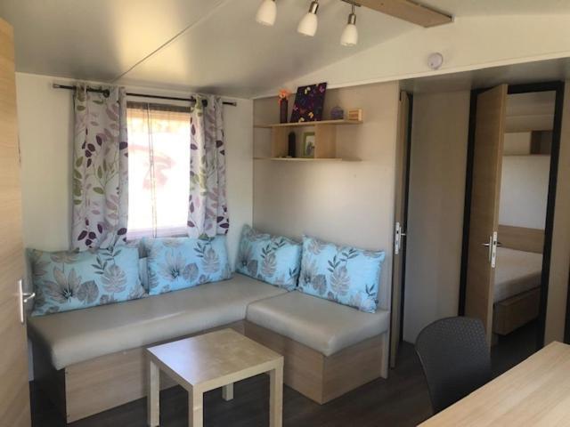 Camping De Parpaillon Roquebrune-sur Argens Exterior foto